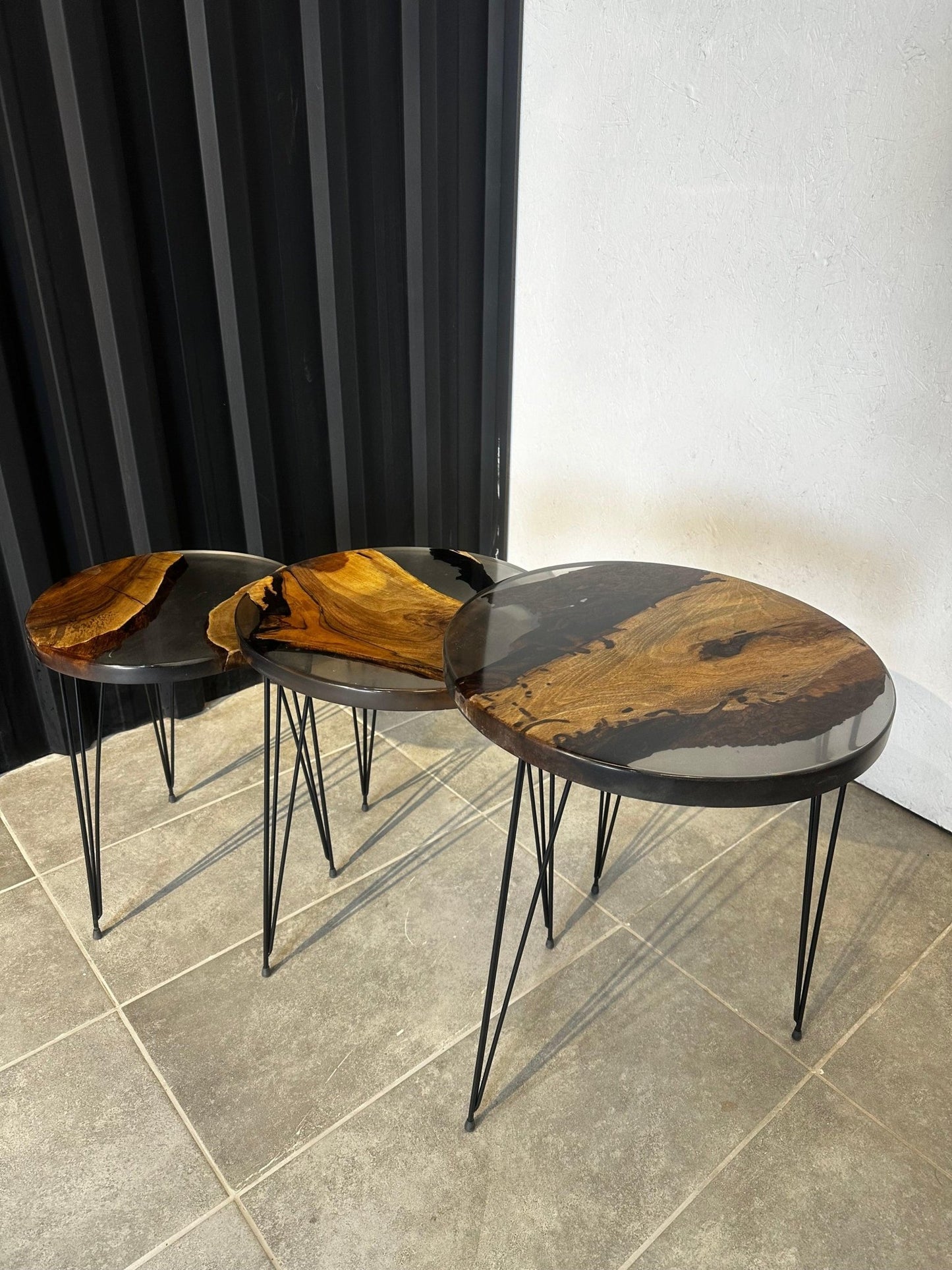 Coffee set Epoxide resin walnut wood - 3 unique pieces with a clear resin look - Elite Wood - Live edge dining table