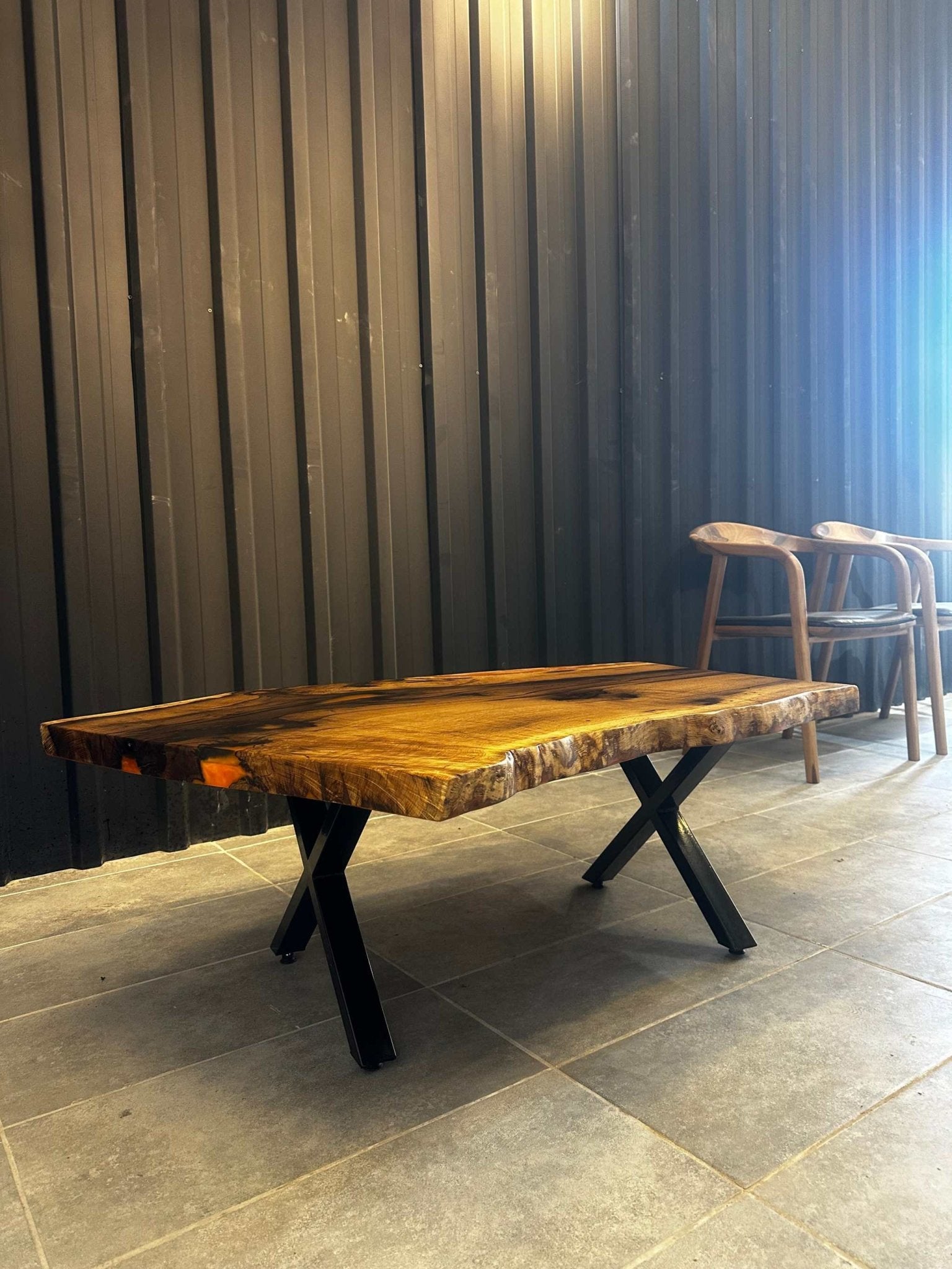 Couchtisch Epoxidharz Eiche - 120x70 cm - oranges Harz