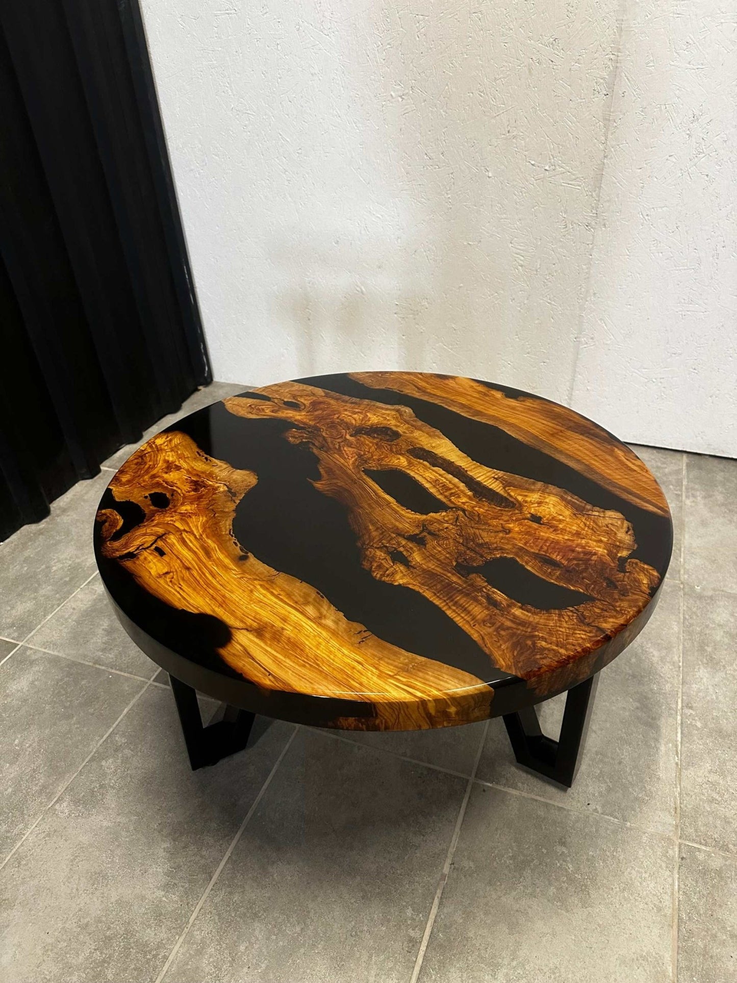 Coffee table Epoxy resin olive wood around 80 cm - Elite Wood - coffee table