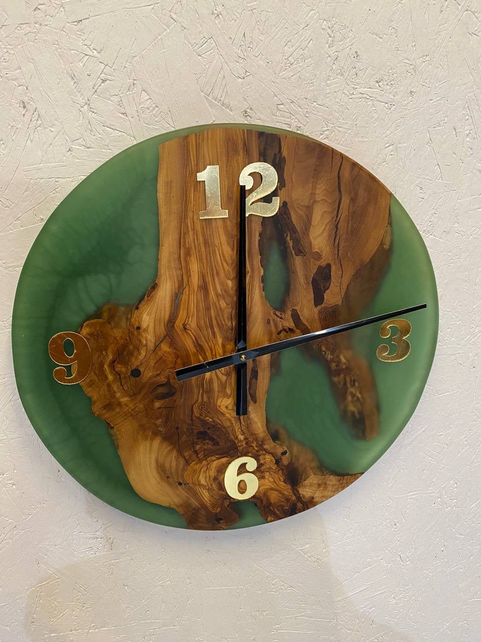 Epoxiduhr Grün Resin - Rundes modernes Wanddesign aus Resin &amp; Holz