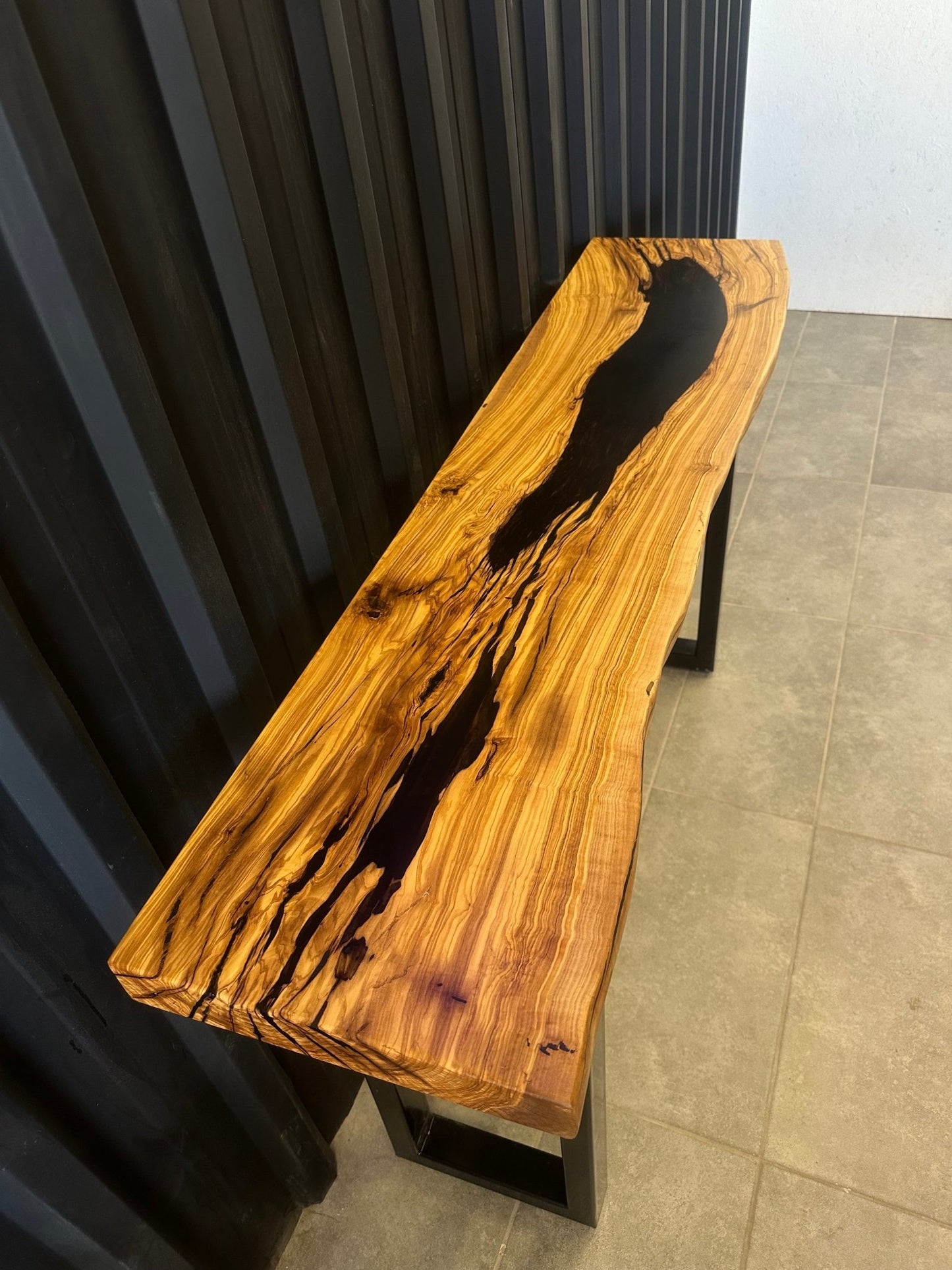 Live edge console table - black & natural edge - 120 × 30cm - Elite Wood - Console Table