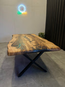 Wechseln Live edge dining table epoxy resin chestnut wood - 220x105 cm with natural edge &amp; black resin - Elite Wood - Live edge dining table 3 Bild