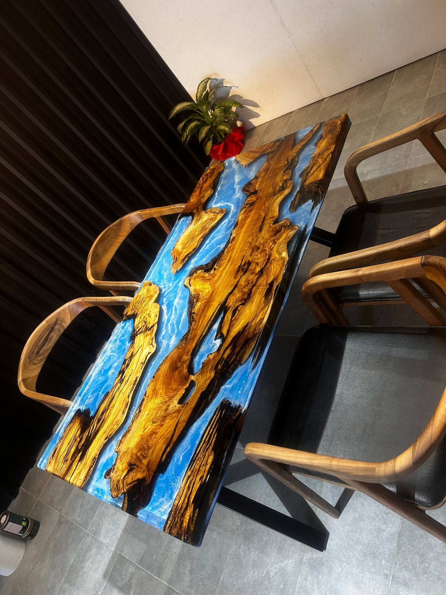Live Edge Esstisch Olive 160x80 - Sea View Design mit Olive - Flusstisch