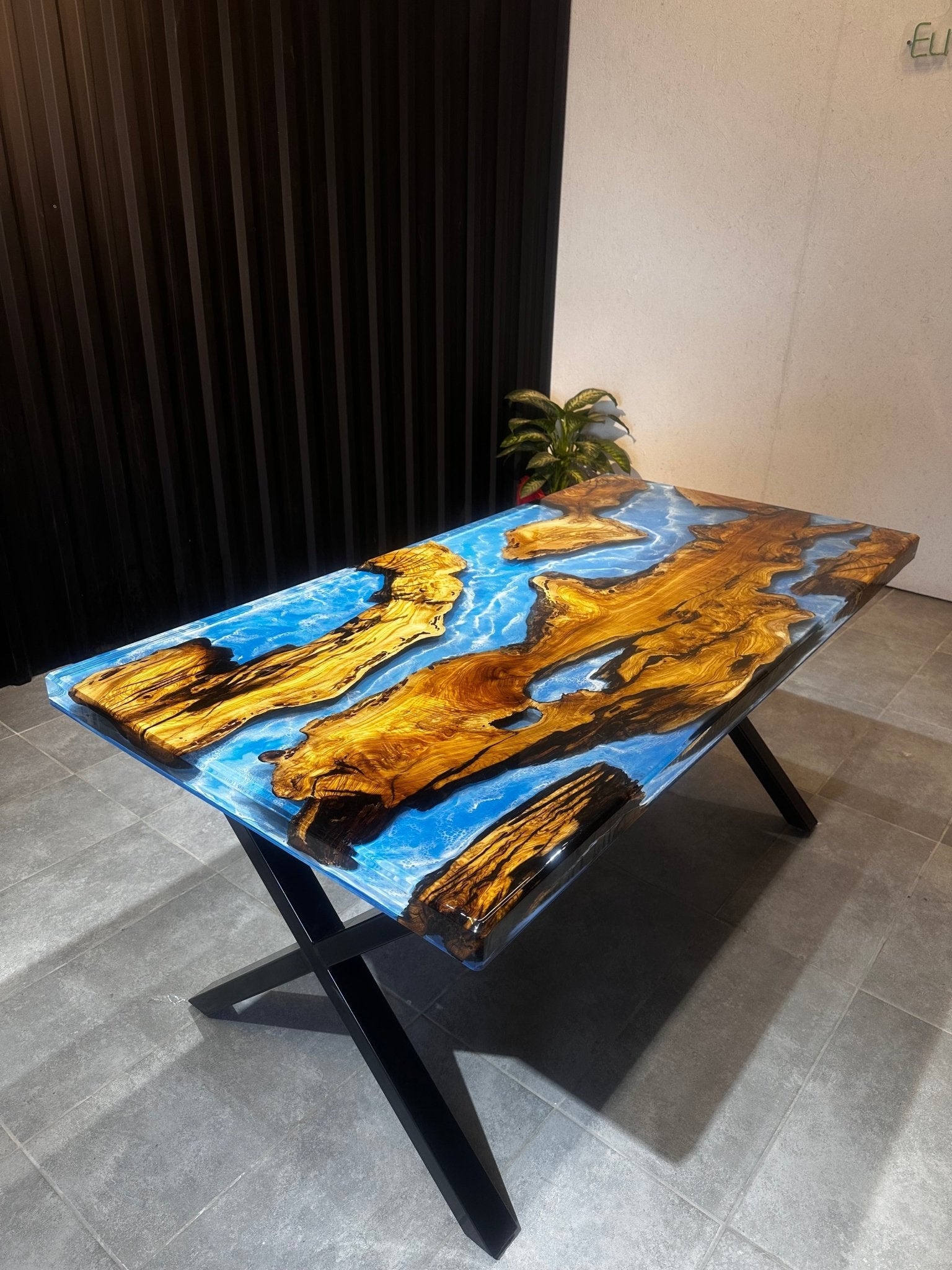Live Edge Esstisch Olive 160x80 - Sea View Design mit Olive - Flusstisch