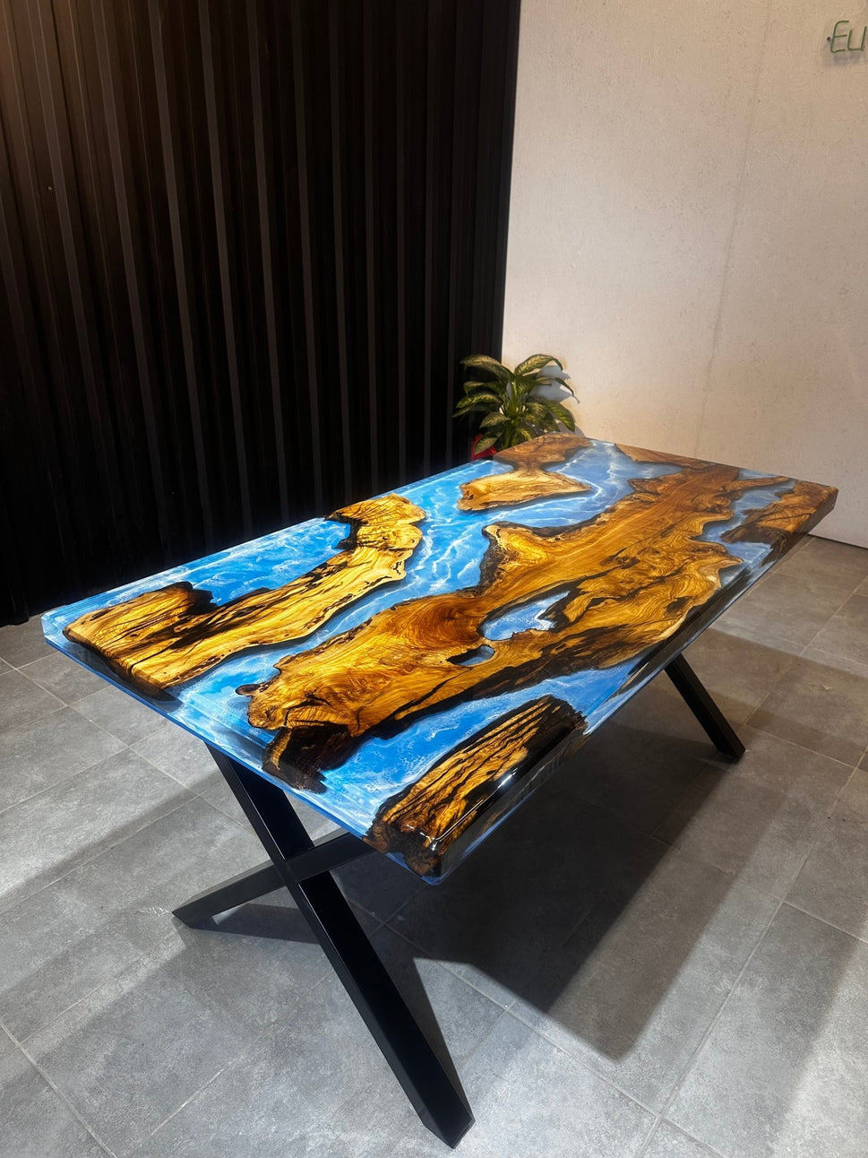 Live Edge Esstisch Olive 160x80 - Sea View Design mit Olive - Flusstisch