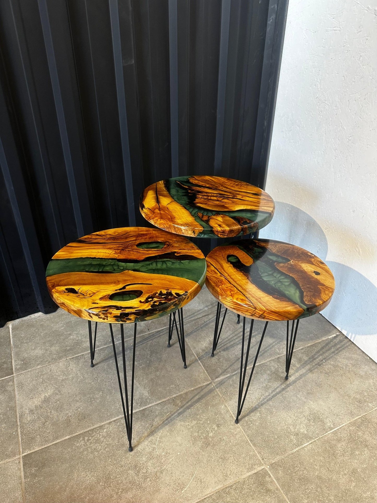 Side table olive wood green - resin table in a set of 3 with hairpin legs - Elite Wood - coffee table