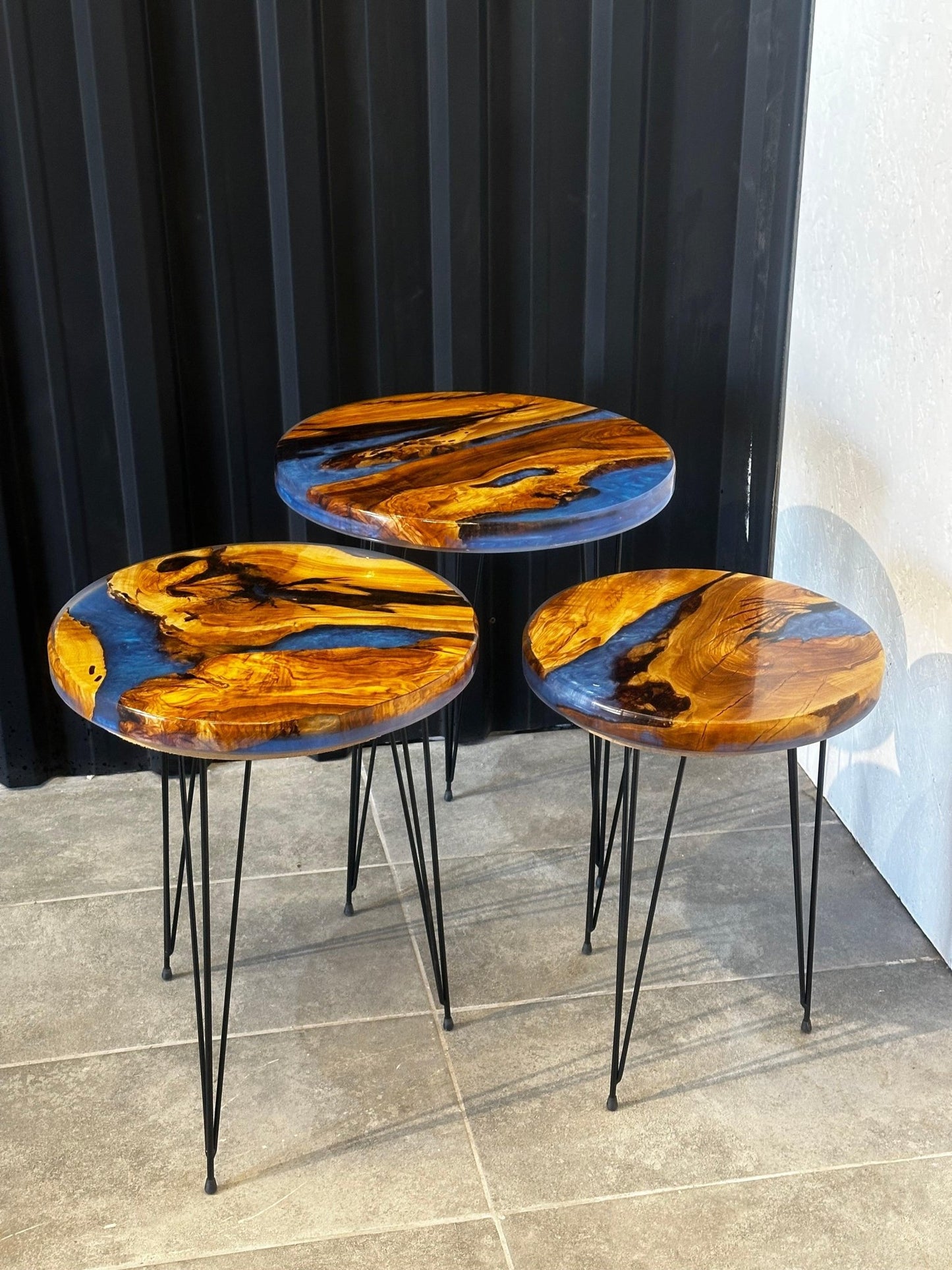 Side table set olive wood - 3 - seater table group with blue epoxy resin - Elite Wood - coffee table