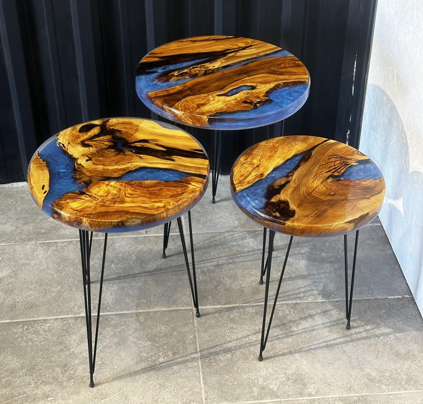 Side table set olive wood - 3 - seater table group with blue epoxy resin - Elite Wood - coffee table