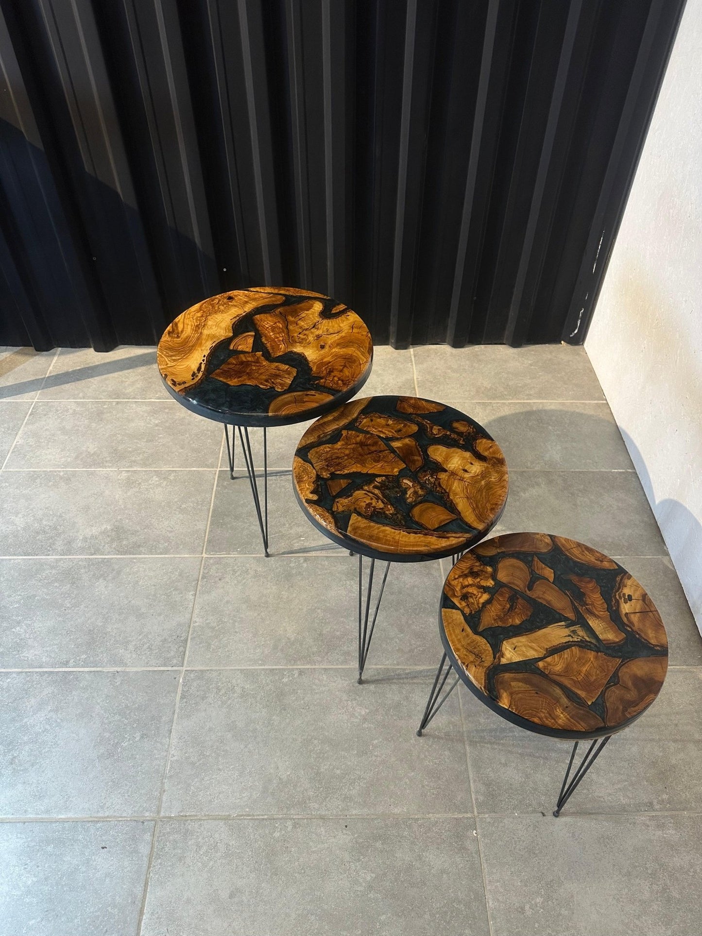 Side table set olive wood - structural design with epoxy resin flow - Elite Wood - Live edge dining table
